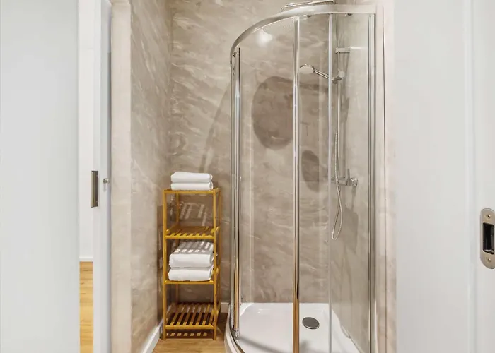 Tropical - Filodendro By Homie Apartmán